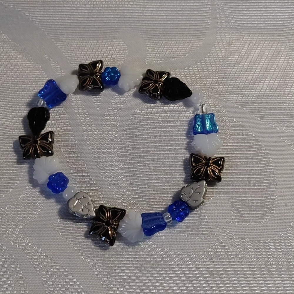 Strechy beaded bracelets